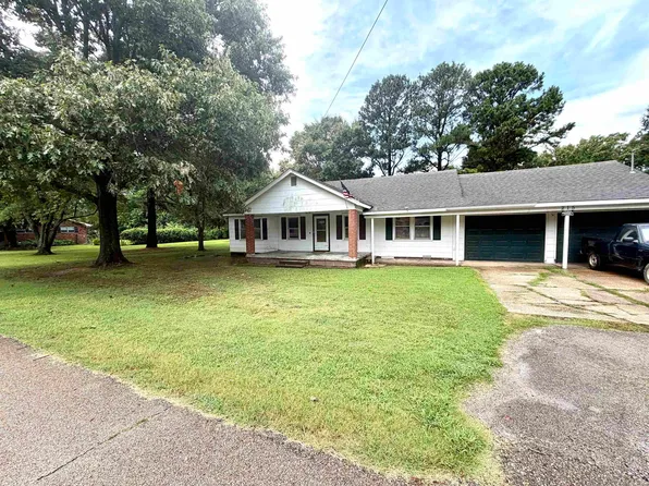 215 N Rice St, Piggott, AR 72454