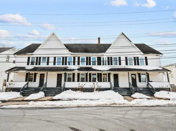 30 Anthony St APT A, Jewett City, CT 06351