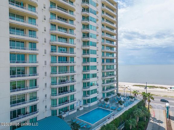 2nd image of 2060 Beach Blvd Unit 906