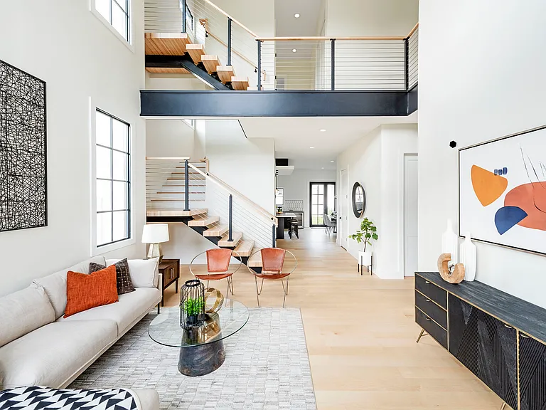 419 W Frances Ave #2 — Photo 3