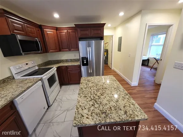 1111 White St APT 1, Ann Arbor, MI 48104