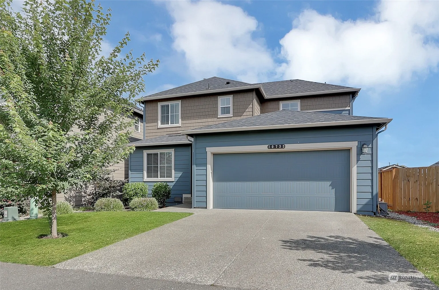 10733 184th Street E photo 1