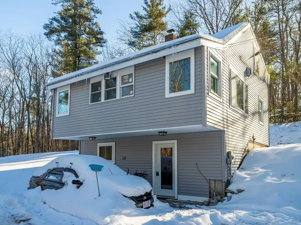 137 Deer Bay Rd, Ashby, MA 01431