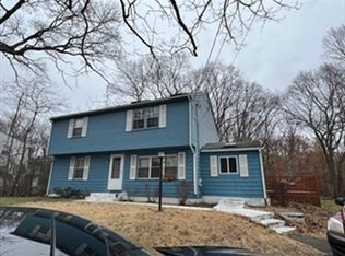 543 Tremont St, Rehoboth, MA 02769