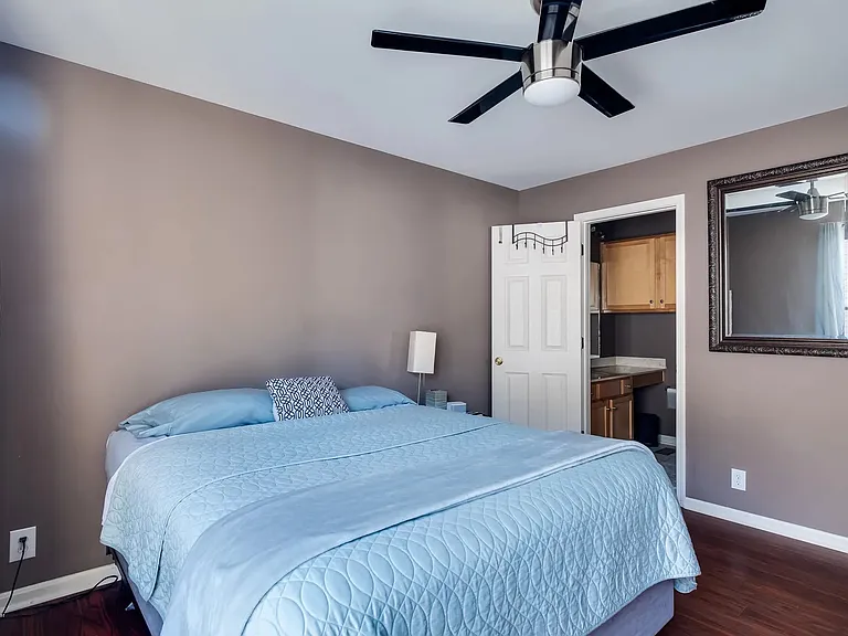 943 Baxter Ave #101 — Photo 21