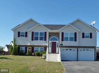 375 Ives St, Martinsburg, WV 25405