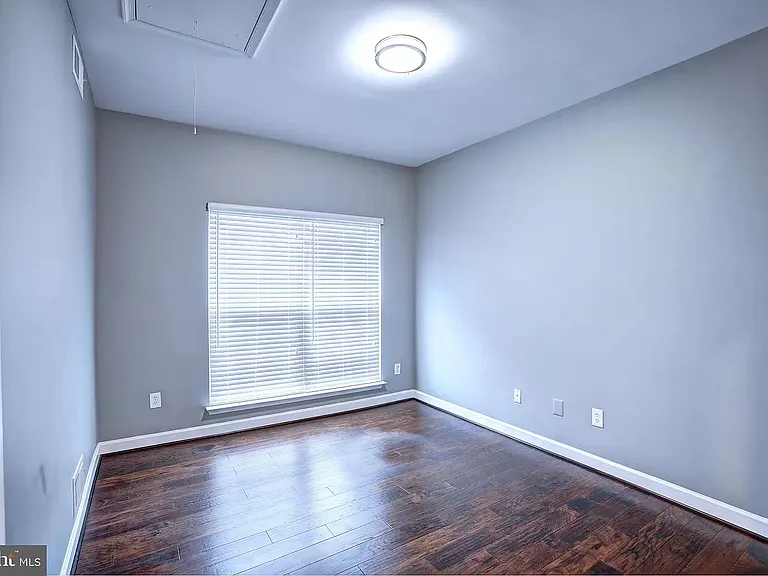 Guest Bedroom 1
