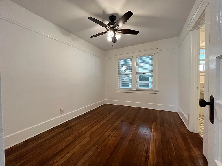 1343 Chelsea Ave — Photo 7
