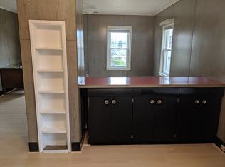 77 E Liberty St, Girard, OH 44420