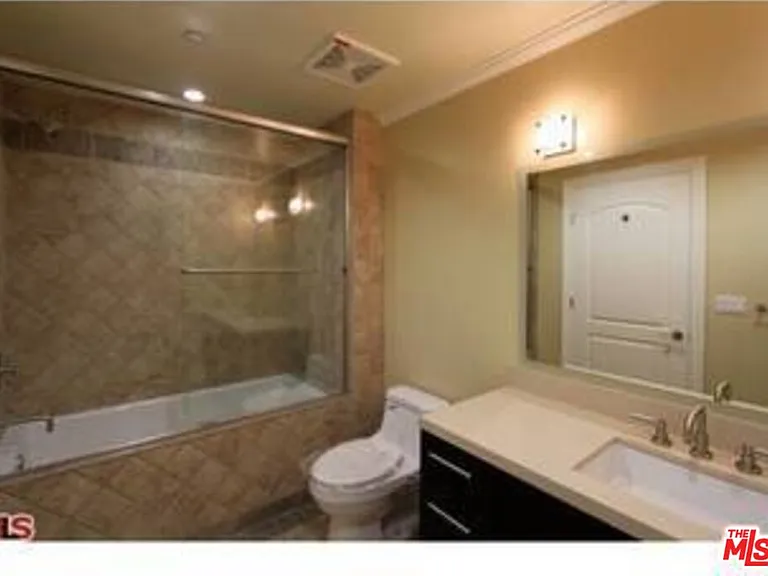 8612 Burton Way #301 — Photo 10