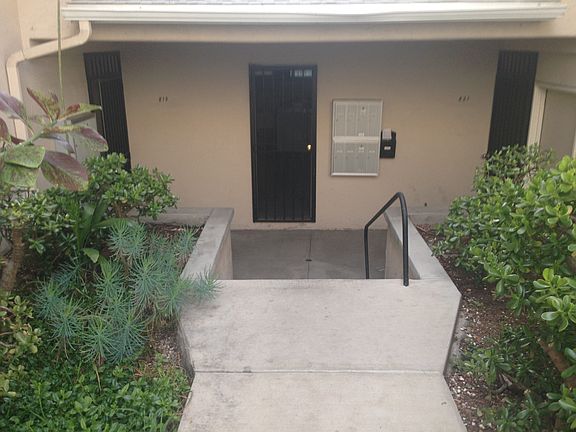 Entry way