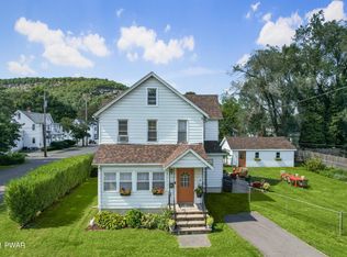 511 Avenue L, Matamoras, PA 18336