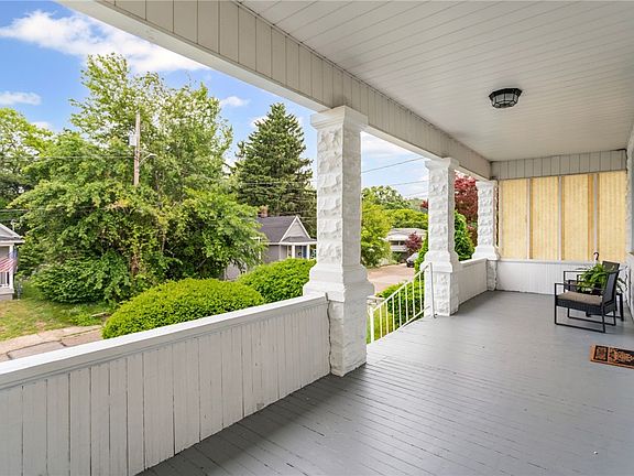 4th image of 1222 Forest Ave