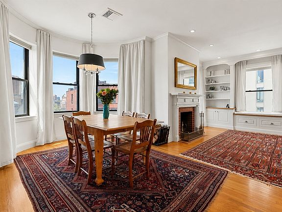 4th image of 10 Cumberland St APT 4