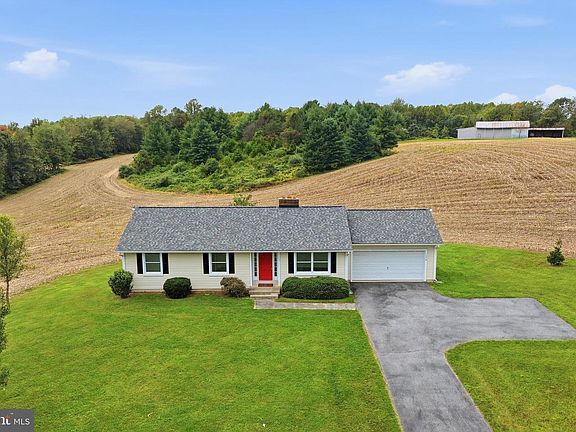 5th image of 11216 Renner Rd