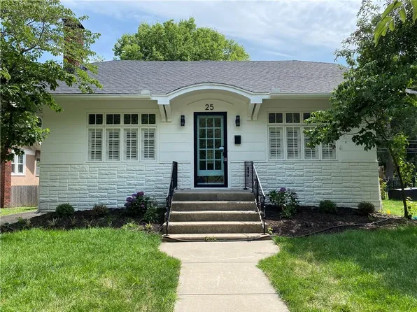 25 W 66th Ter, Kansas City, MO 64113