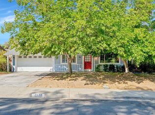 2675 Sugarloaf Dr, Riverside, CA 92507