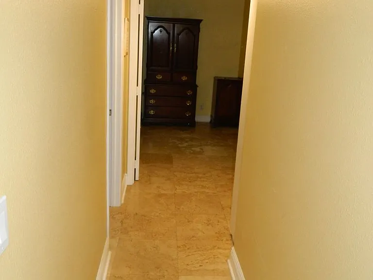 266 Orienta Point — Photo 12