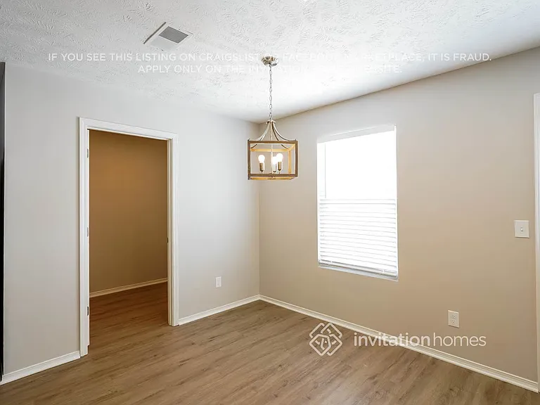 2857 Park Knoll Dr — Photo 6