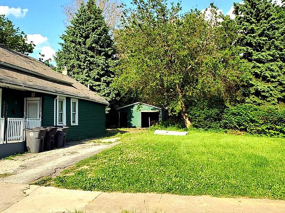 4th image of 3017 Nursery Ave