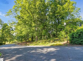 219 Huntcliff Dr, Taylors, SC 29687