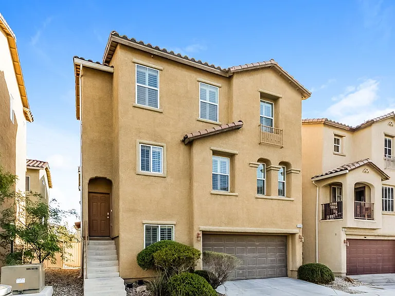 1300 Sand Castle Ave — Photo 5