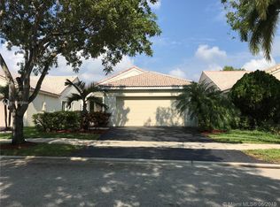 4238 Greenbriar Ln, Fort Lauderdale, FL 33331