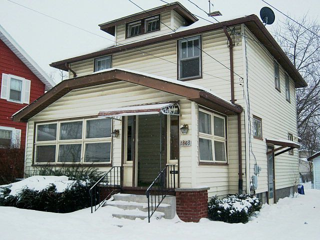 1st image of 609 Olney Ave