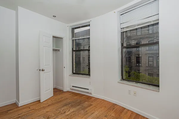 Rented by Blip LLC | media 25