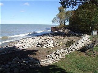 1st image of 37875 Lake Shore Blvd