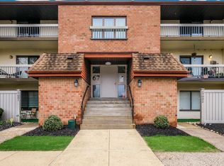 67201 Delaire Landing Rd #201, Philadelphia, PA 19114