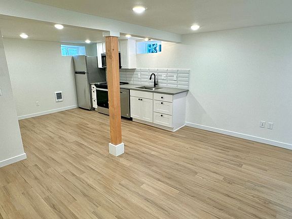4th image of 1825 SE 59th Ave #2