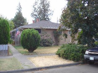 1517 Bryant St, Medford, OR
