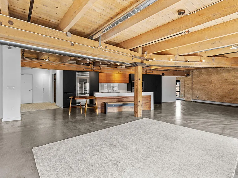 404 Washington Ave N #506 — Photo 8
