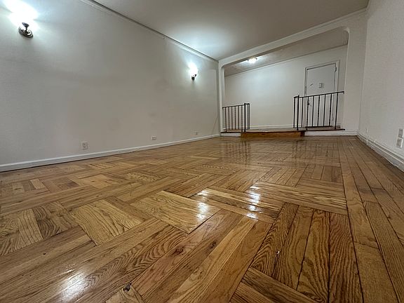 2nd image of 2265 University Ave #1A1