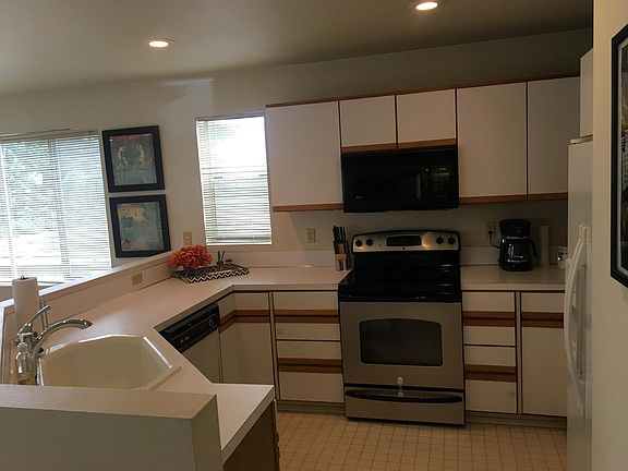 2nd image of 6545 106th Ave NE APT 2