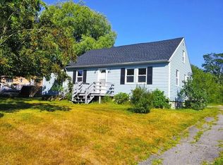 410 Friendship St, Waldoboro, ME 04572