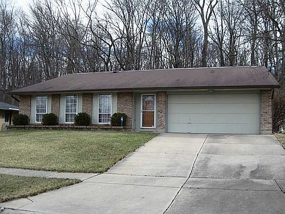 2nd image of 7018 Sandalview Dr