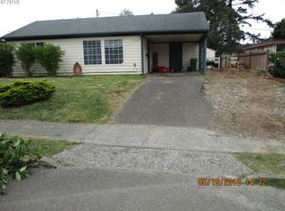 1760 Grant St, North Bend, OR 97459