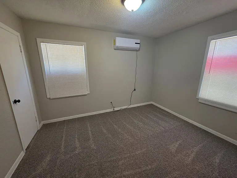 3001 Curtis Dr — Photo 7