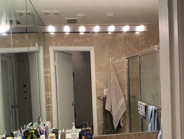 918 W Fullerton Ave #2 — Photo 6