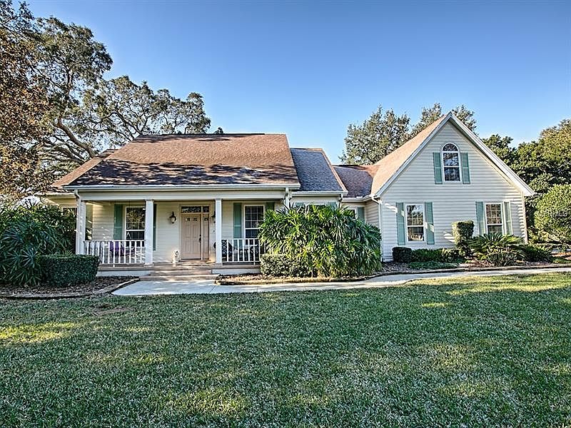 1st image of 2805 Larranaga Dr