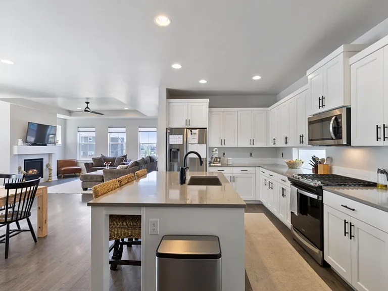 3756 Cole Rd — Photo 4