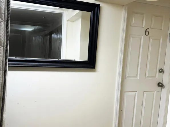 1013 Avenue M image 7 of 17