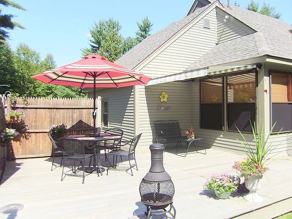 Choice of sun or shade with open deck and awning