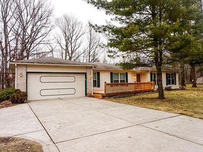 8272 Manitou Dr, Westerville, OH, 43081