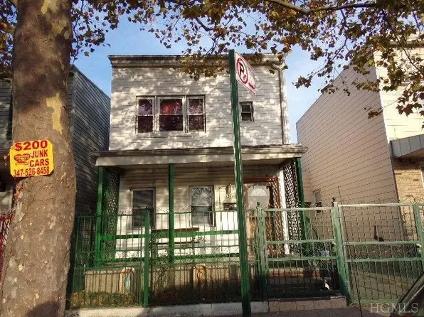 1348 Odell St, Bronx, NY 10462