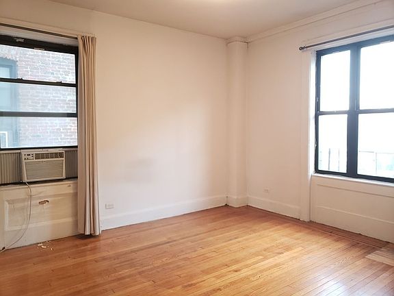 3rd image of 515 Cathedral Pkwy #5PI