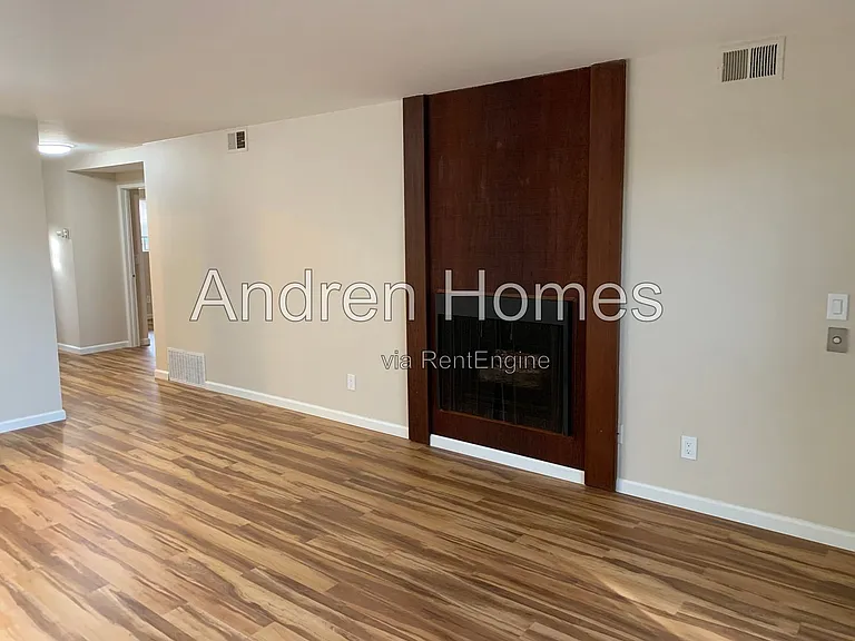 150 Sea Ridge Ct #2 — Photo 2