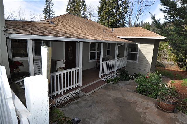 1st image of 242 Sunrise Ave
